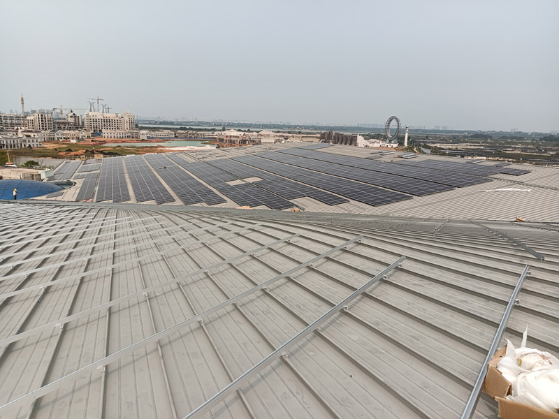 12.5 KW-Metal Roof Solar Bracket System